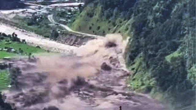 Nepal News: নেপালে আস্ত পাহাড় ধ্বসে গেল- মৃত  অন্তত ২৪! 